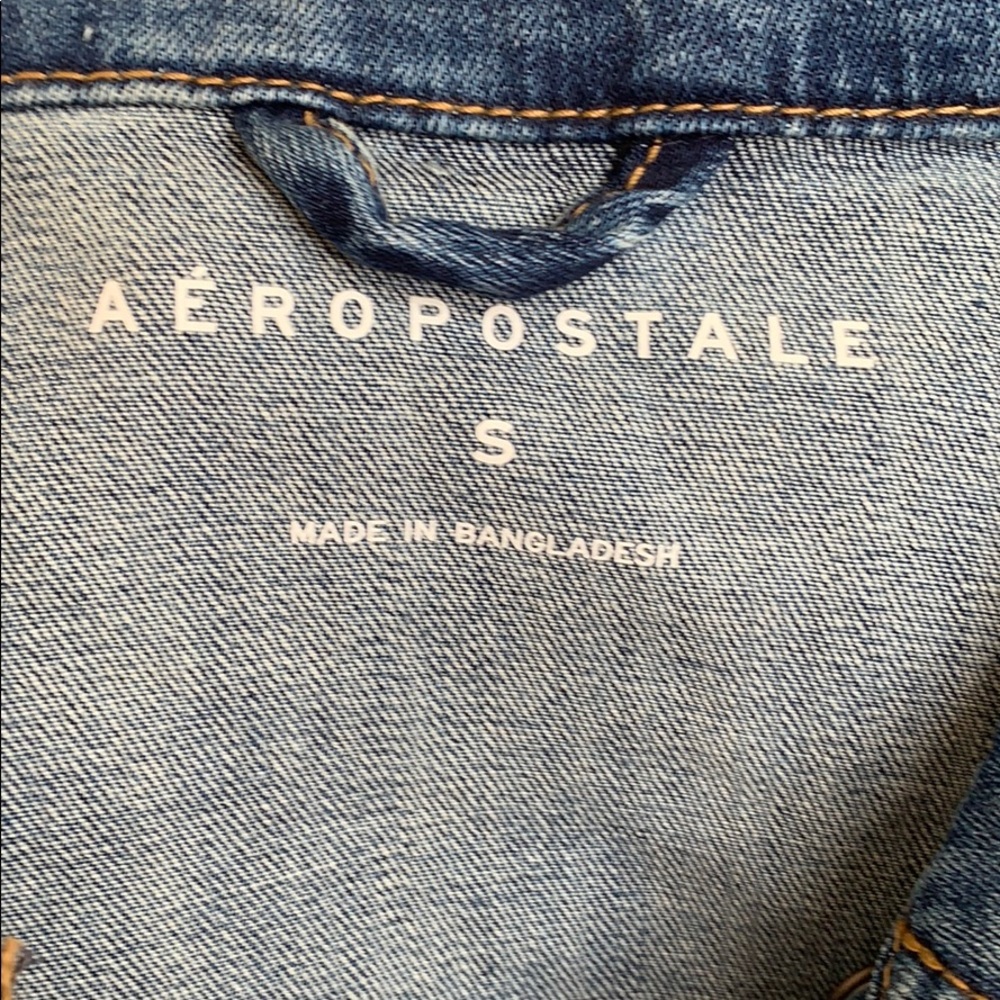 Aeropostale Ripped Jean Jacket - Picture 3 of 4